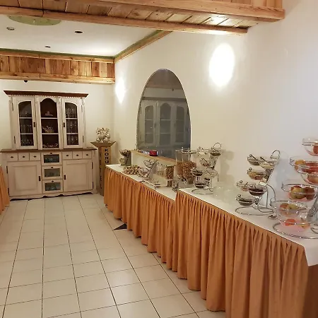 Hotel Koruna