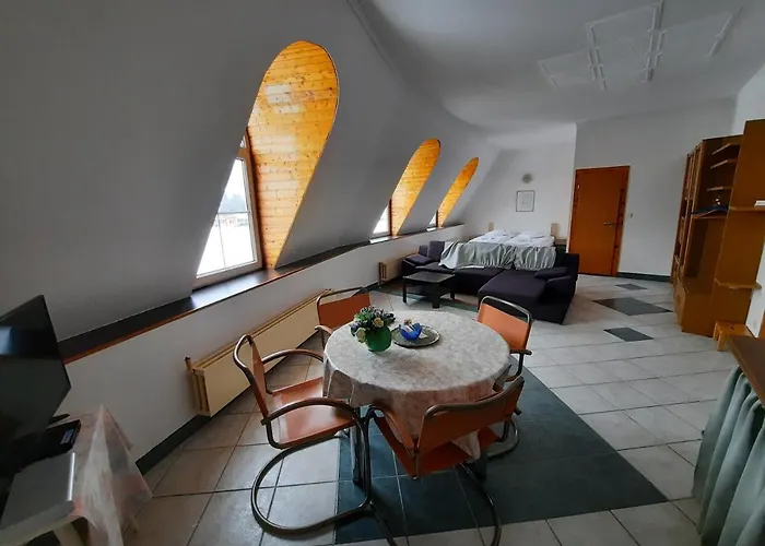 Koruna Hotel 3*